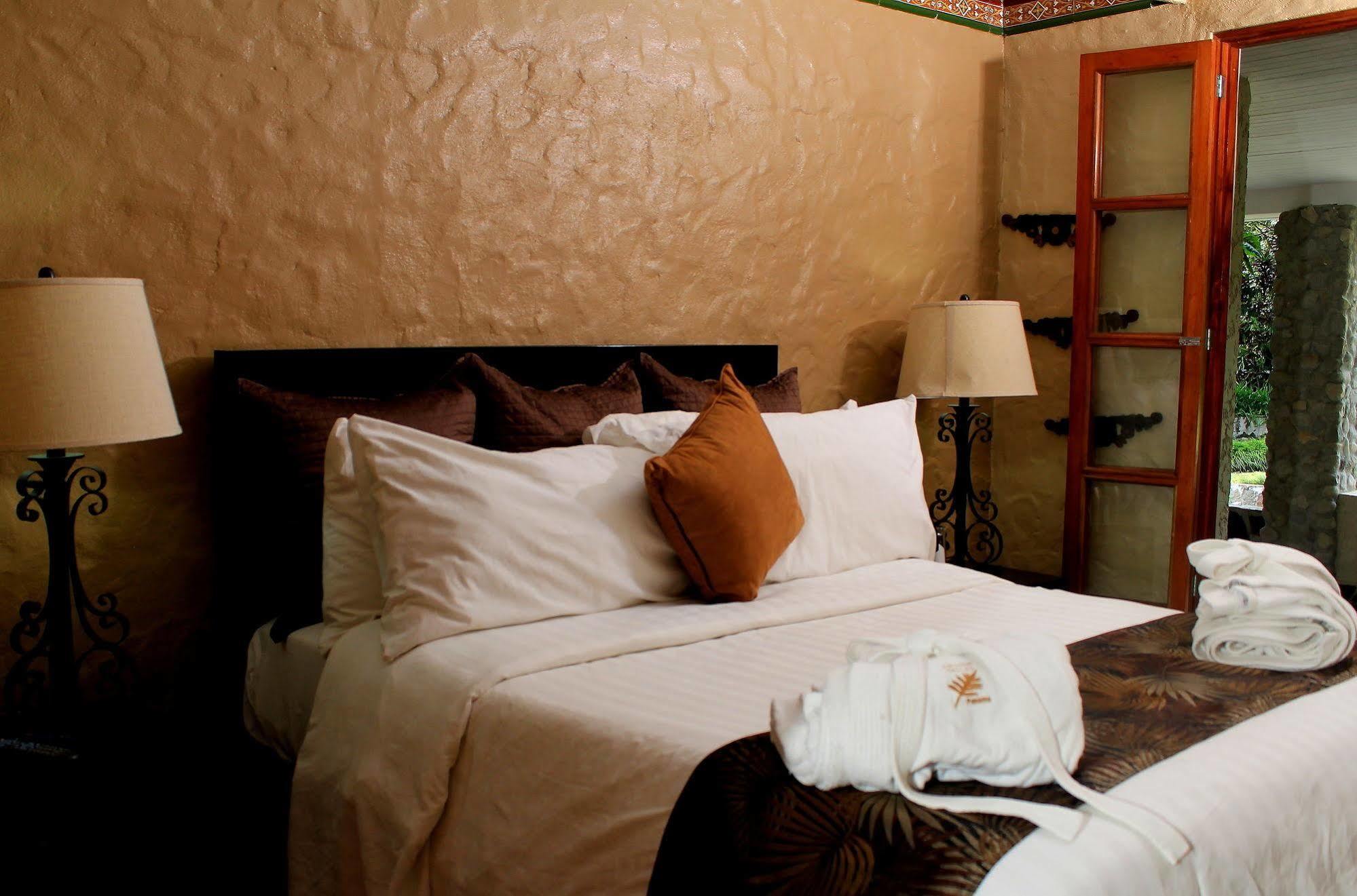 Crater Valley Boutique Hotel El Valle de Anton Buitenkant foto